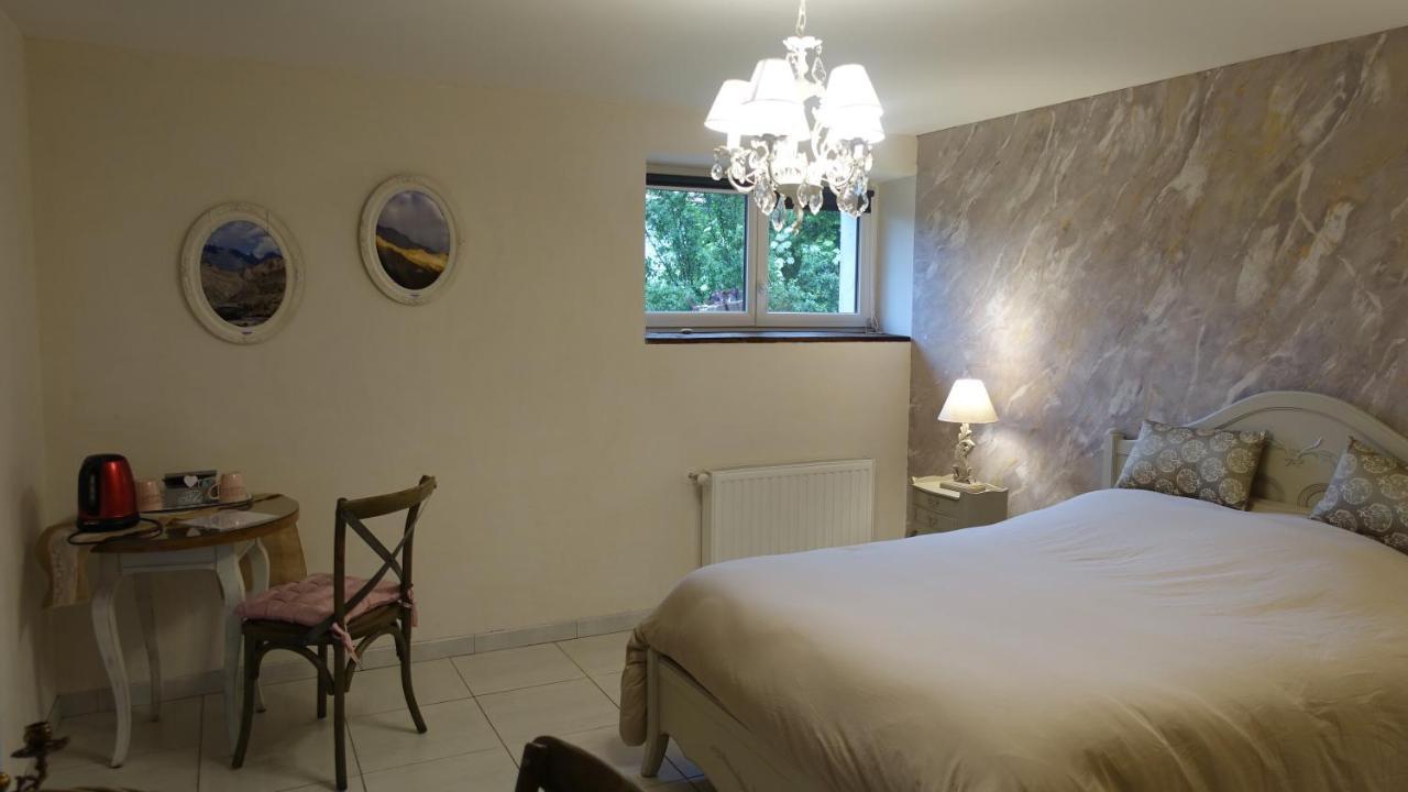 Bed and Breakfast Le Jardin Des Secrets La Voivre  Экстерьер фото