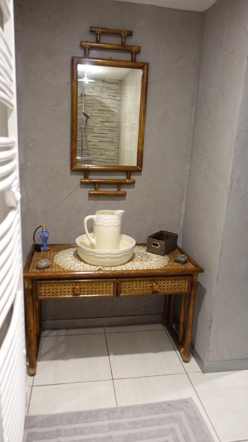 Bed and Breakfast Le Jardin Des Secrets La Voivre  Экстерьер фото